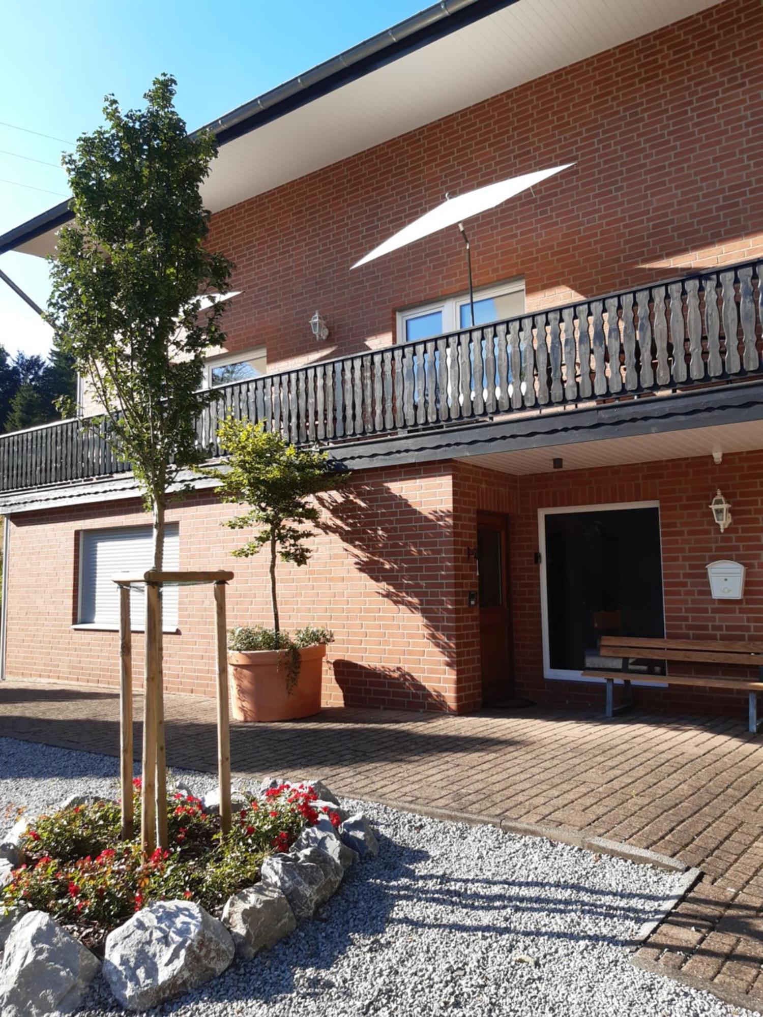 Ferienhaus Aanthuus Brilon Exteriör bild